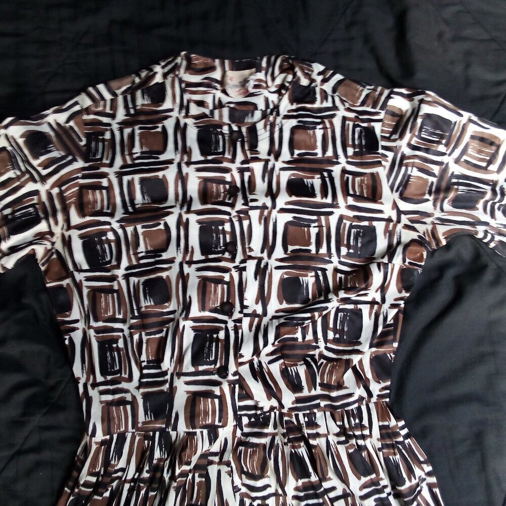Claire Tiffany Traveler Abstract Pattern Polyester Dress Midi